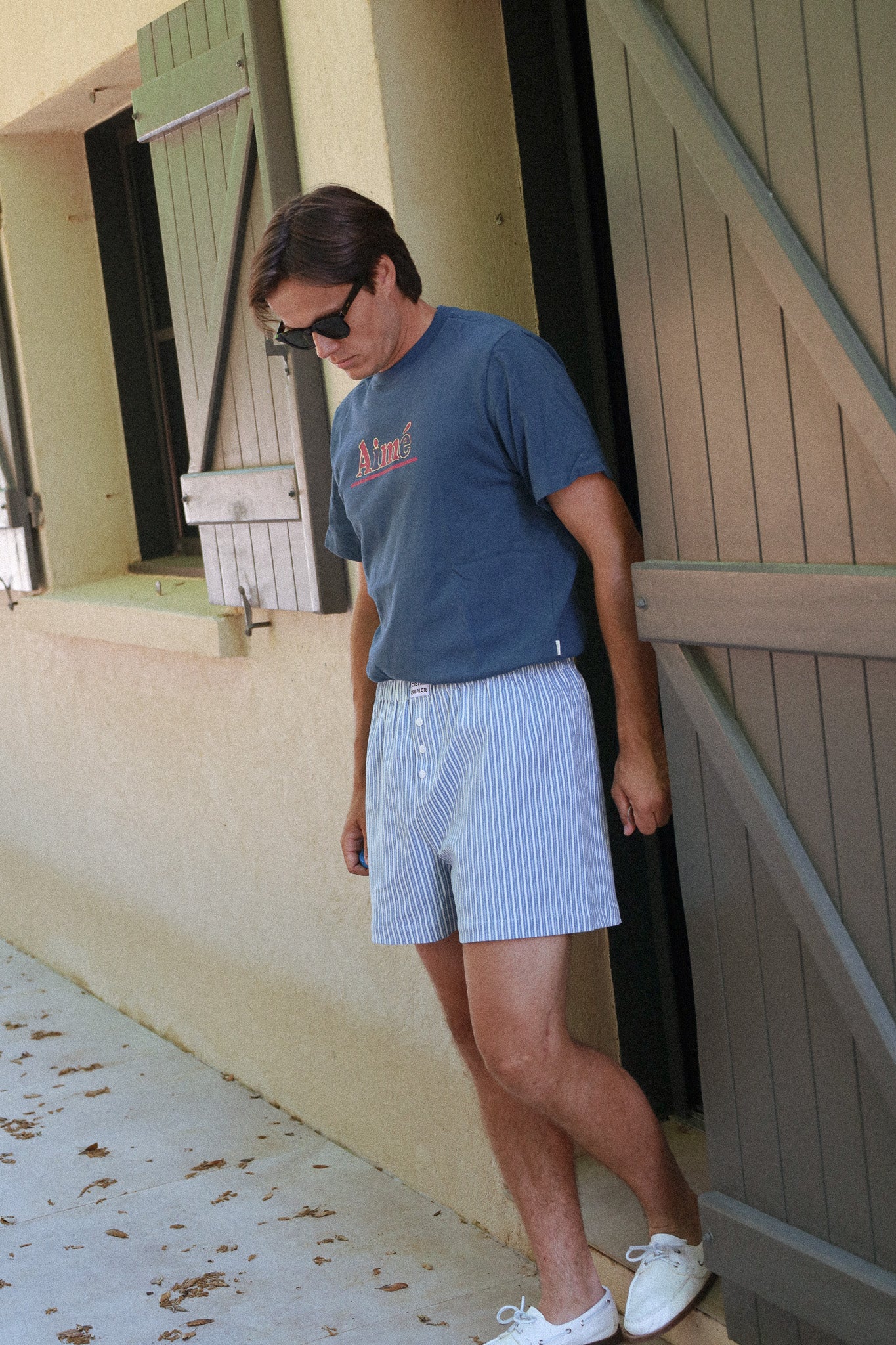 Himmelblaue Boxershorts mit unregelmäßigen Streifen