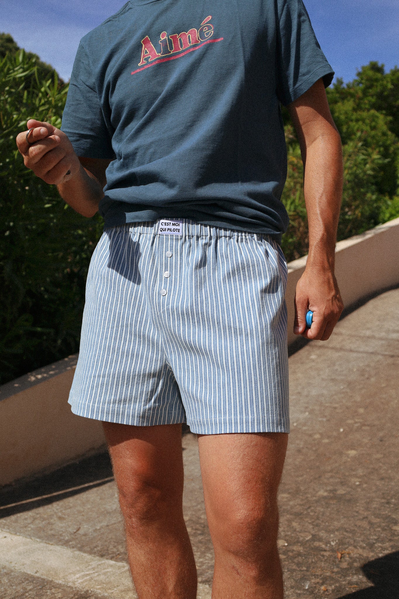Himmelblaue Boxershorts mit unregelmäßigen Streifen