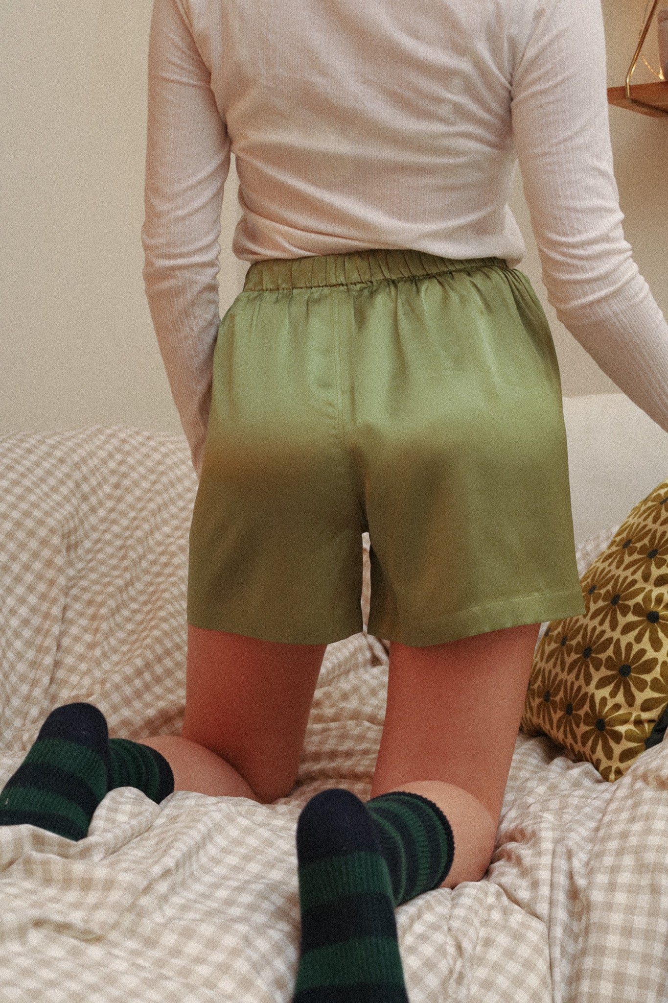 Olivgrüne Seiden-Boxershorts